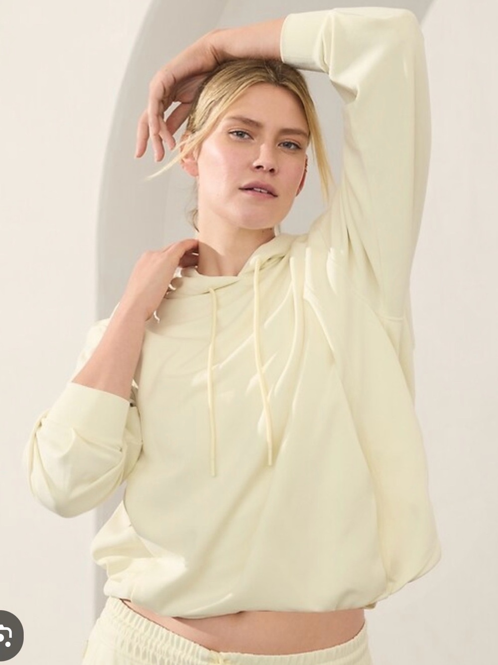 Athleta - seasoft bubble hem hoodie - size m
